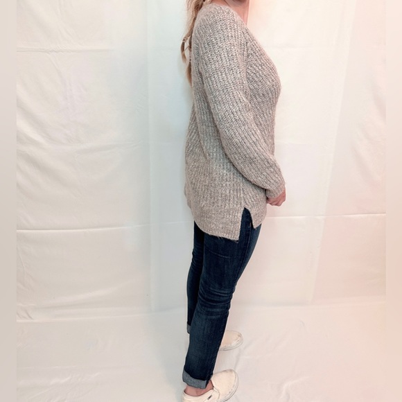 Abercrombie & Fitch V-Neck Knitted Sweater in Rib - Pink/Grey Marl - M - Picture 7 of 16